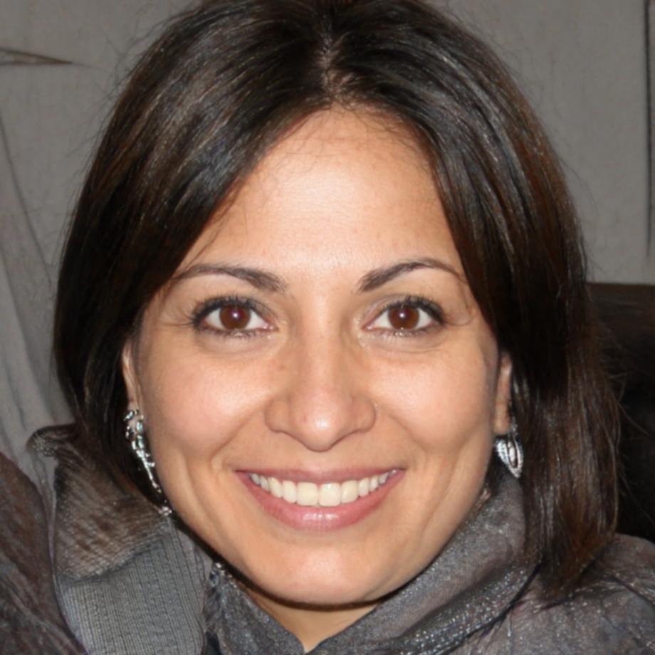 Carmen Estela, especialista en educación financiera